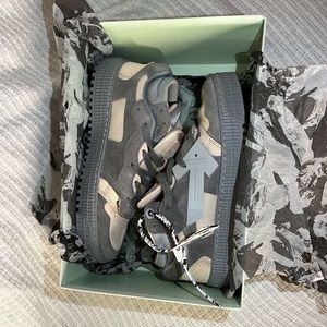 Off-white 3.0 offcourt low float arrow